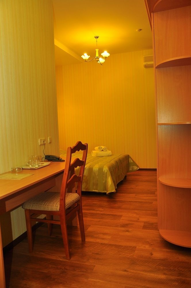 Гостиница Siesta Киев Sofiivska Borshchahivka Экстерьер фото